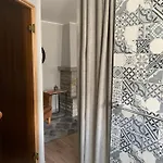 Zair Fireplace Korter