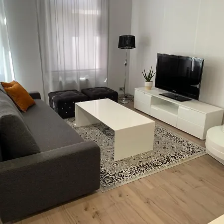 Zair Fireplace Appartamento *