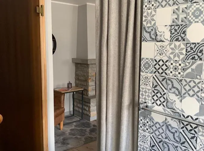 Zair Fireplace Apartman